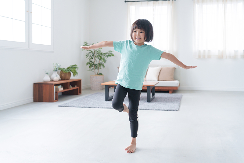 子どもは元気？姿勢や体は変わるので、チェックしておきましょう